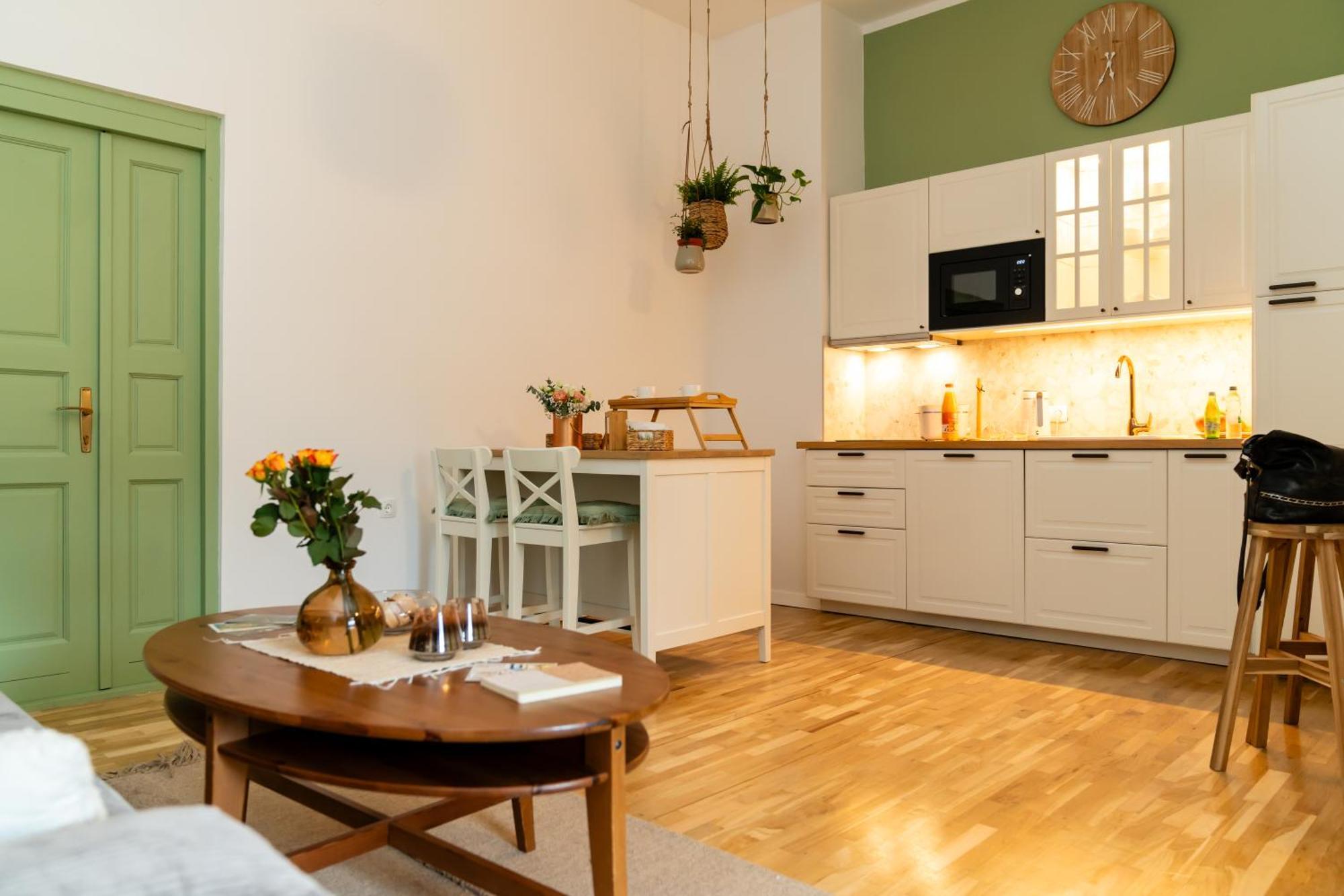 Apartments Paradiso Оточац Экстерьер фото