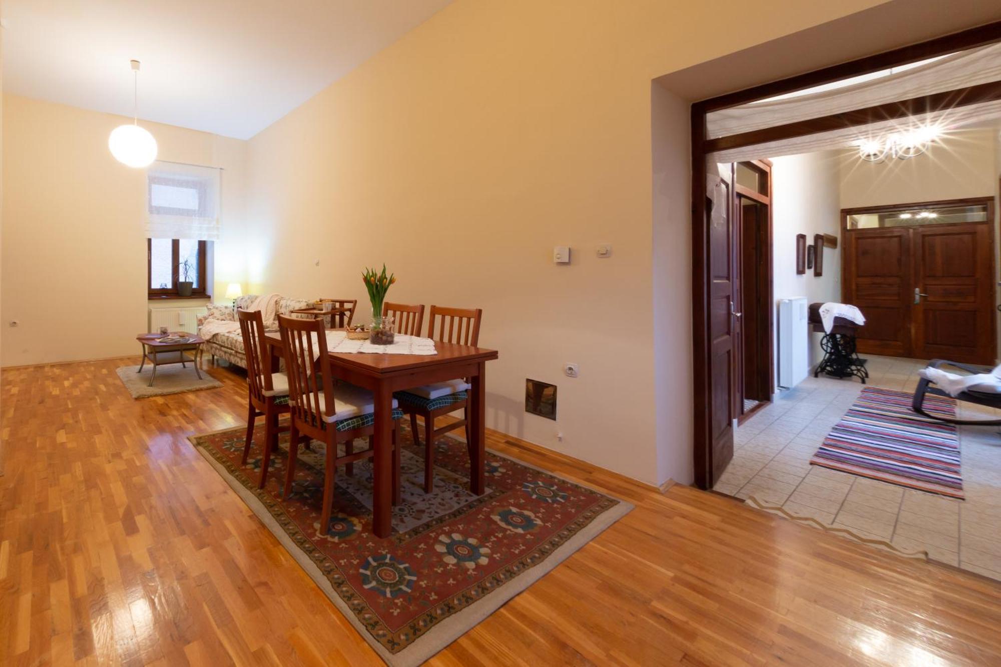 Apartments Paradiso Оточац Номер фото
