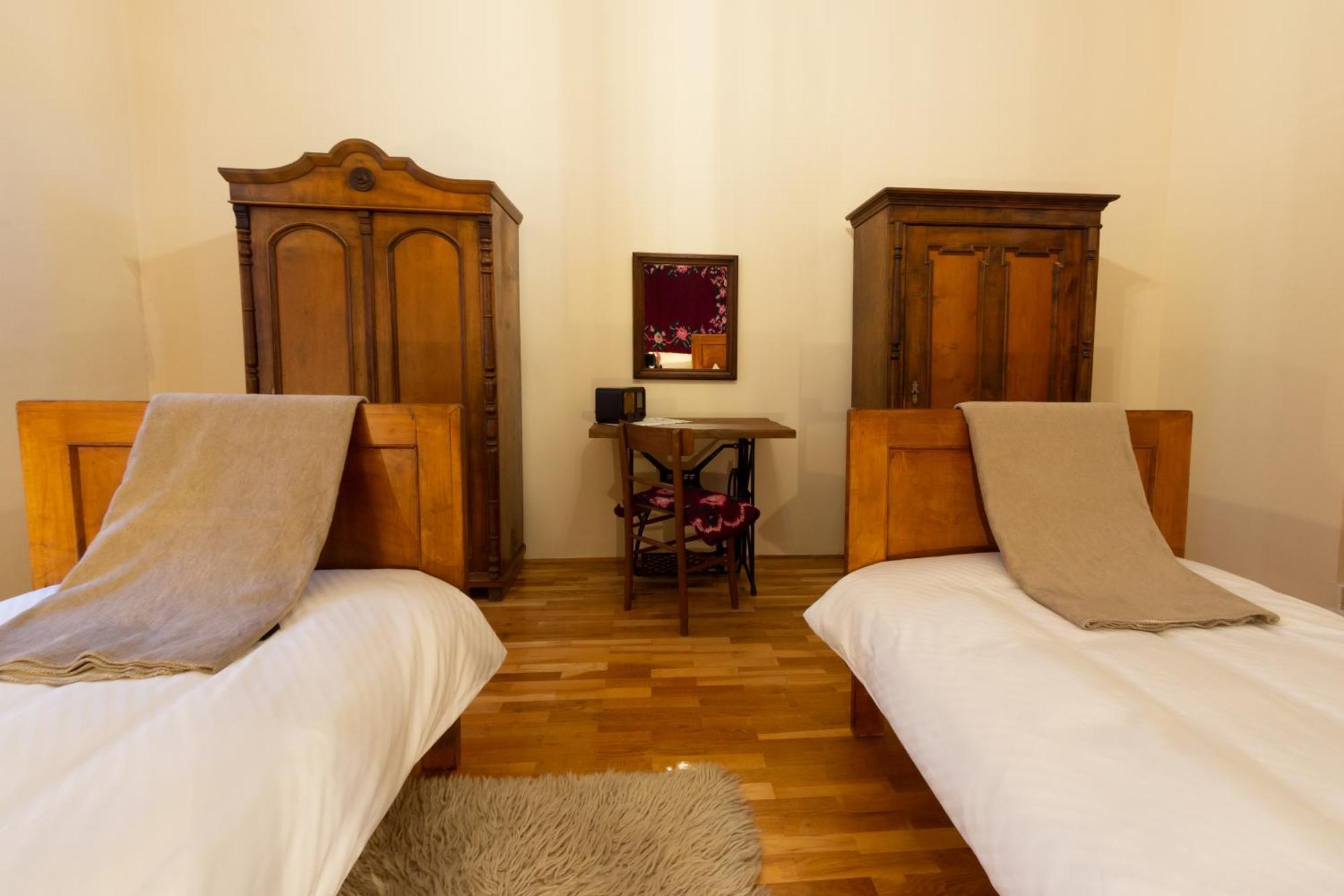 Apartments Paradiso Оточац Номер фото